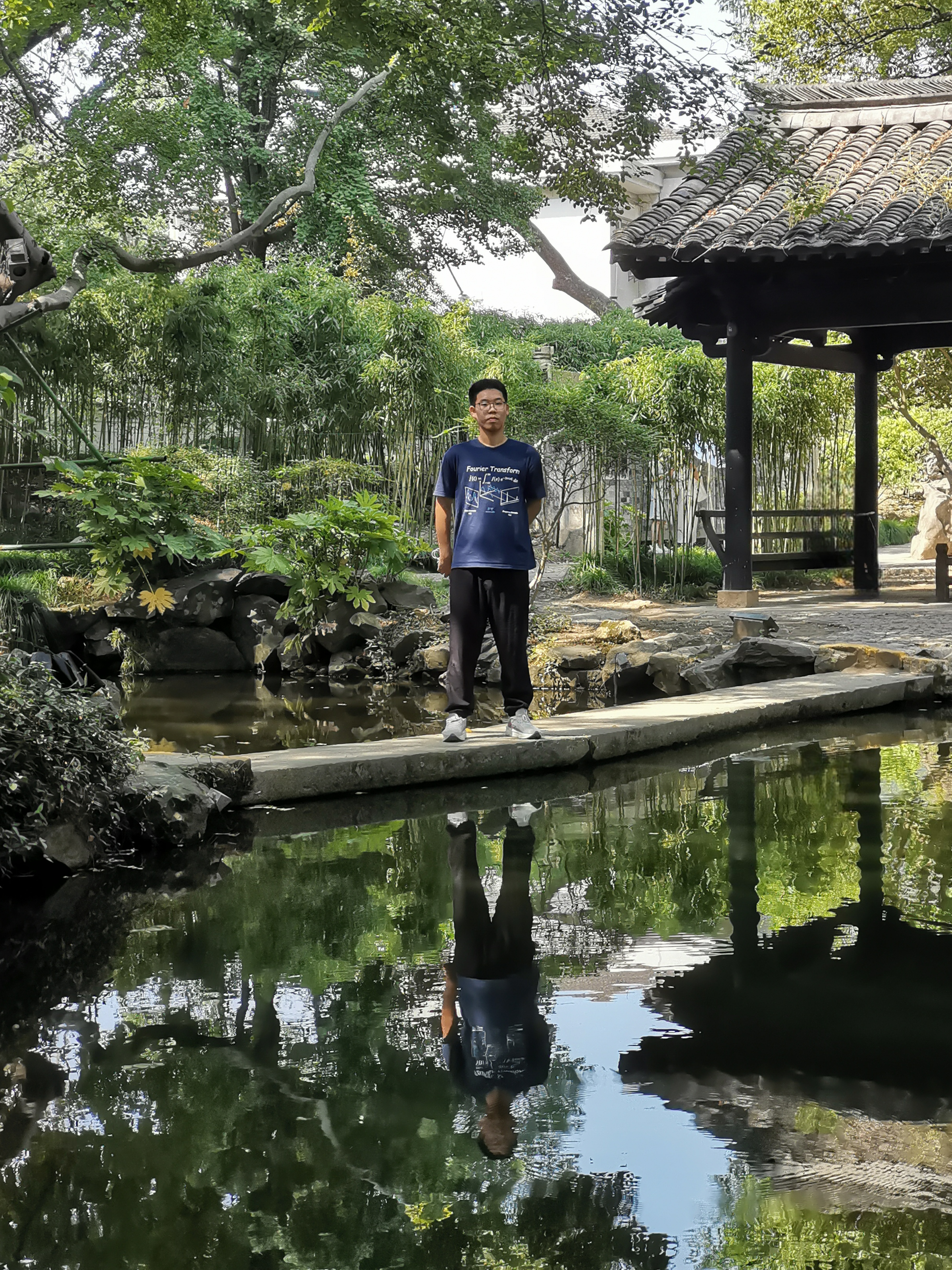 郑家宝的个人照片