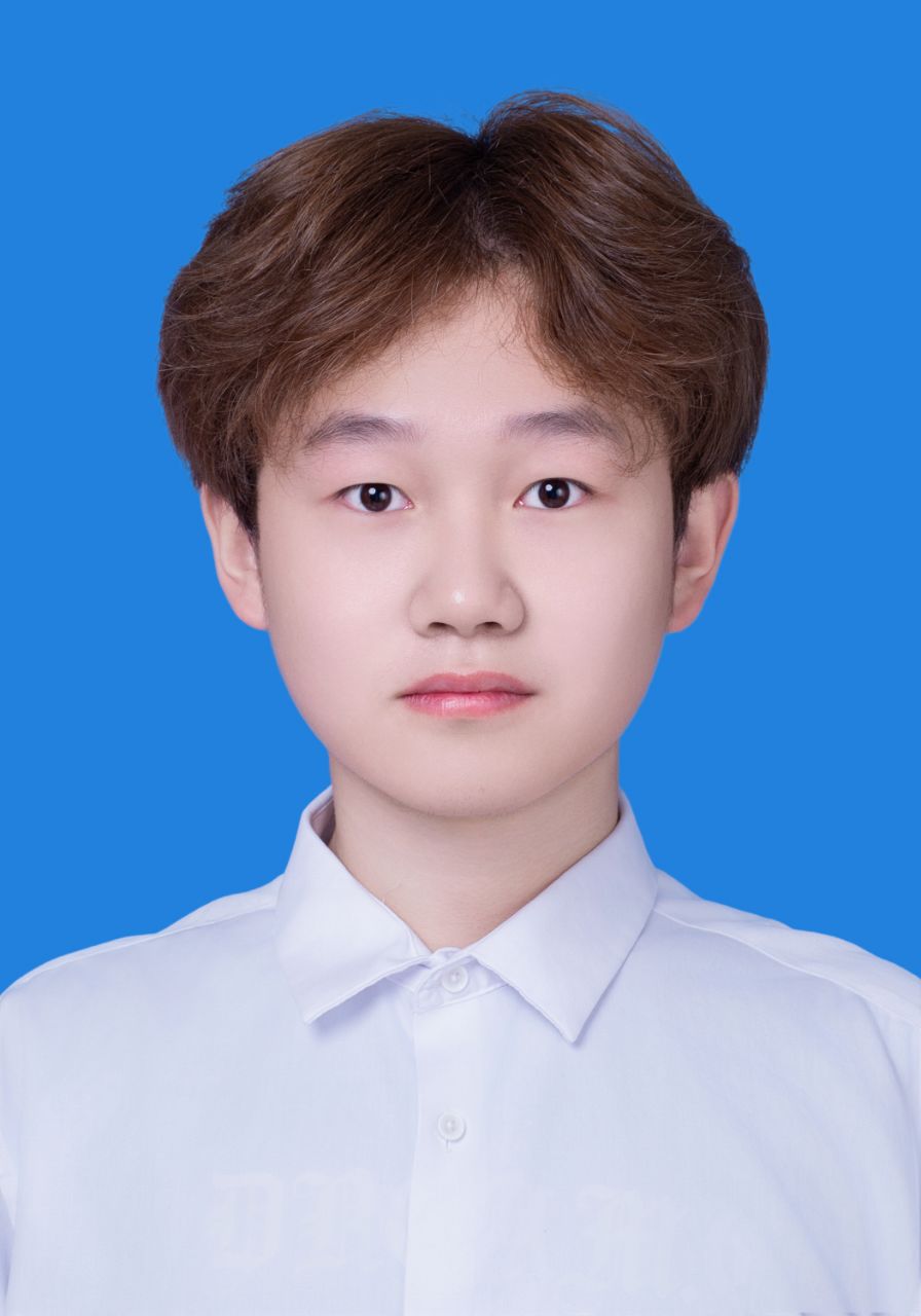 周恒萱的个人照片