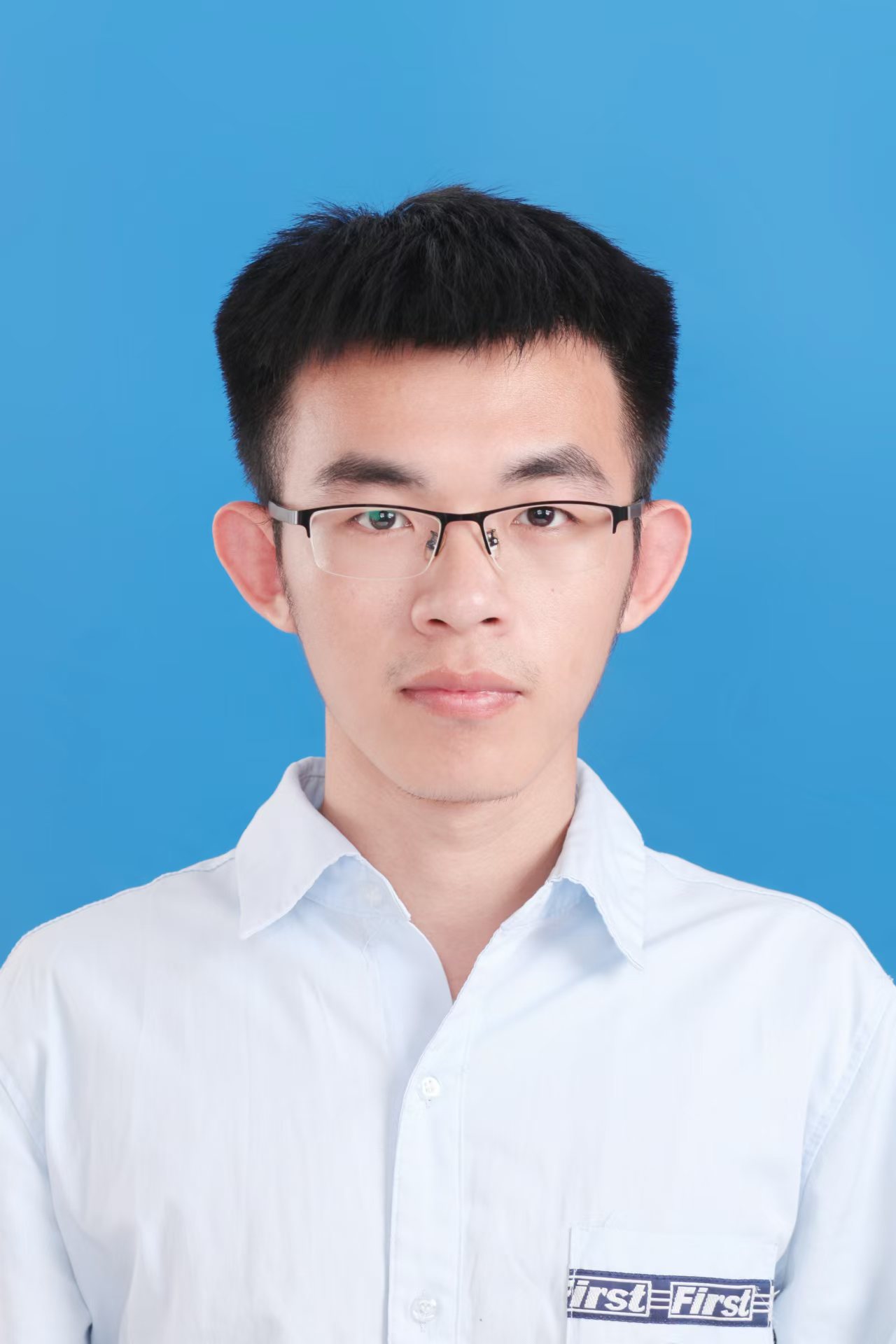 郭名扬的个人照片