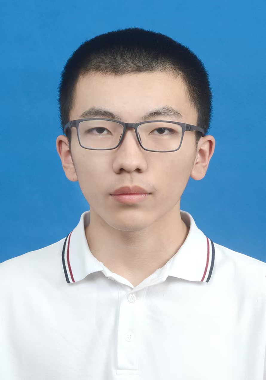 周子皓的个人照片